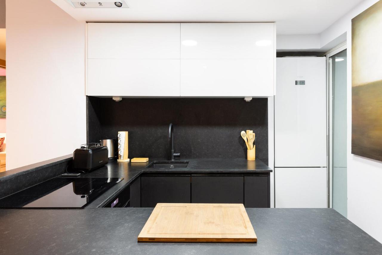 Stay U-Nique Apartments Radas II Barcelona Luaran gambar