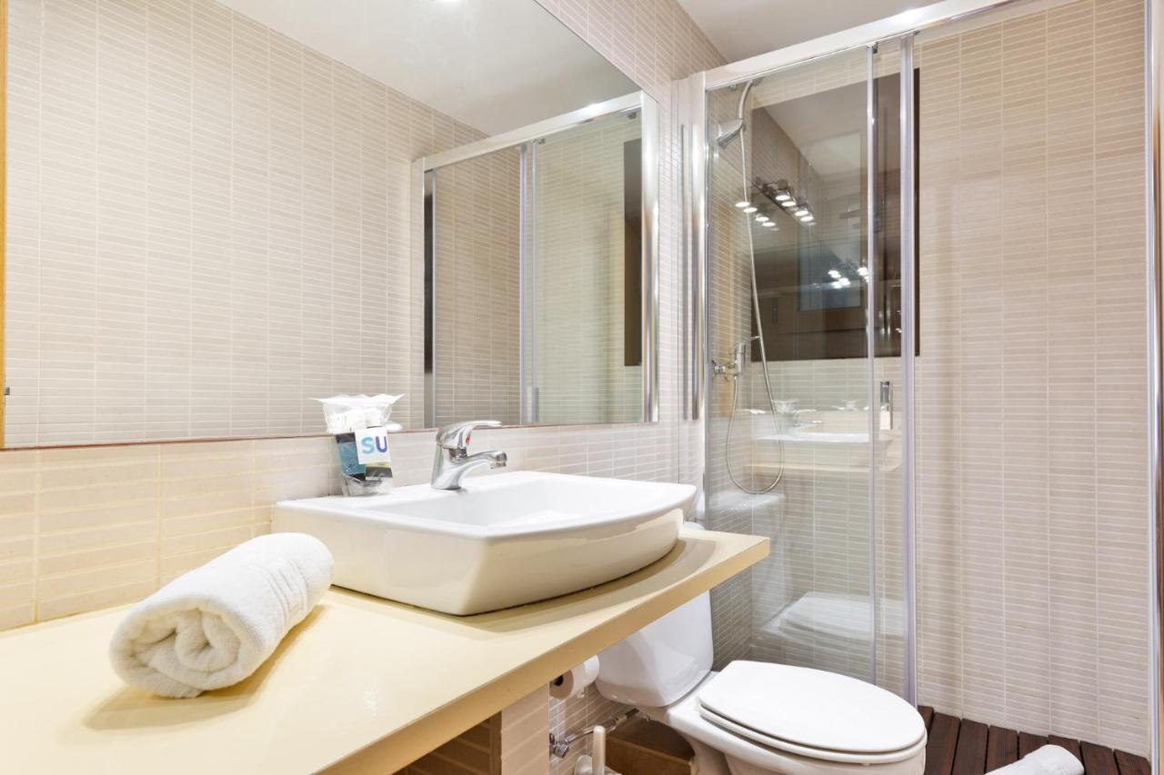 Stay U-Nique Apartments Radas II Barcelona Luaran gambar
